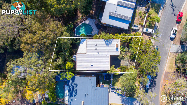 83 Ludlow Street Chapel Hill QLD 4069