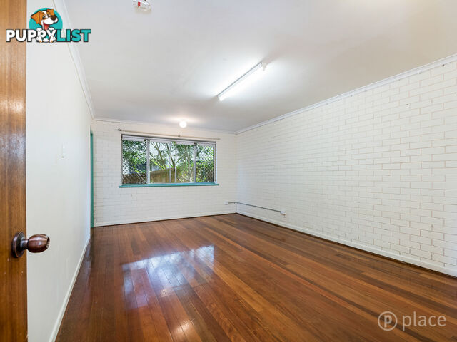 144 Burbong Street Chapel Hill QLD 4069