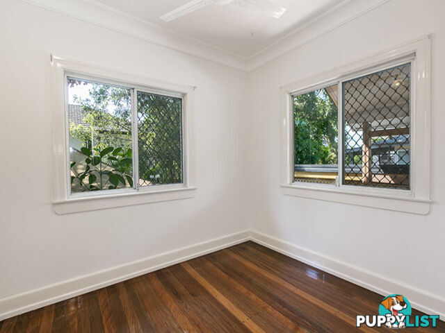 111 Plumer Street SHERWOOD QLD 4075