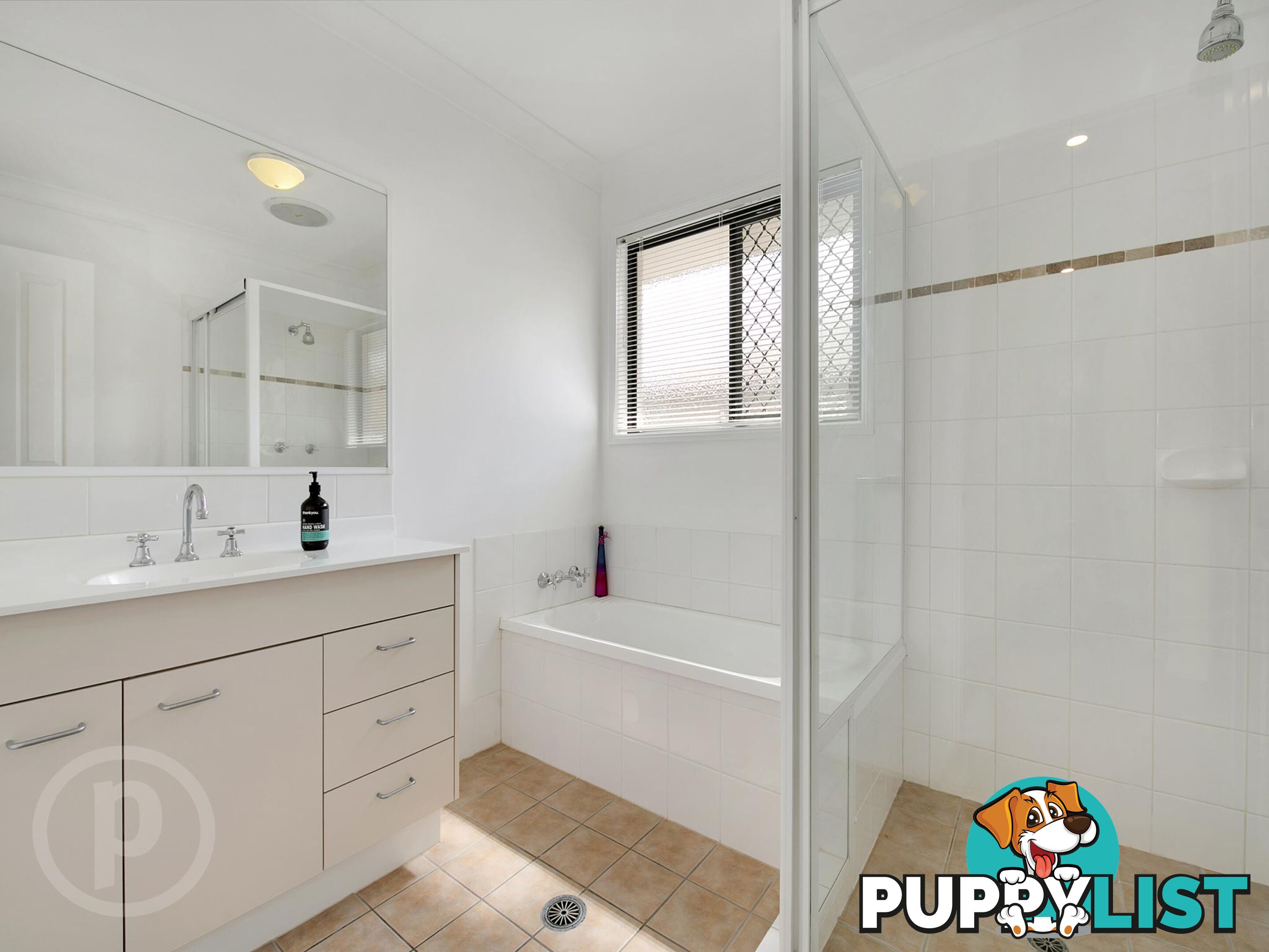 38 300 Cliveden Avenue Corinda QLD 4075