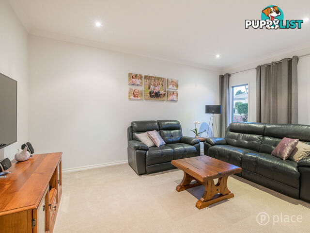 136 Paperbark Circuit Moggill QLD 4070
