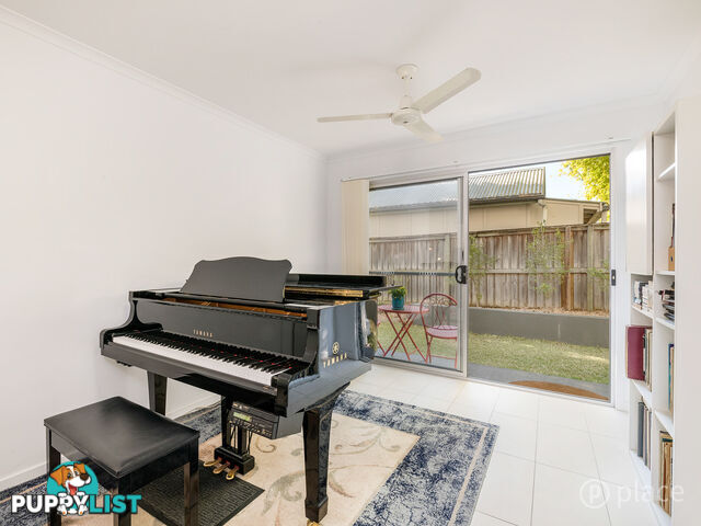 7 66 Skew Street Sherwood QLD 4075