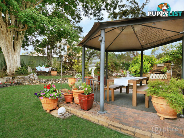 332 Newnham Road Upper Mount Gravatt QLD 4122