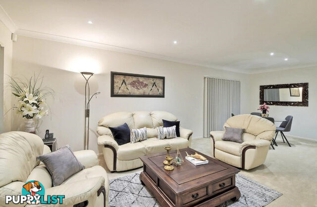 10 Azzure Street Eight Mile Plains QLD 4113