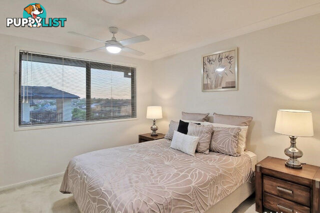 10 Azzure Street Eight Mile Plains QLD 4113