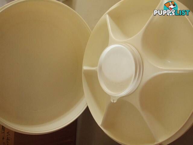 Tupperware Seven Serving Bowl with Lid and Ice Base