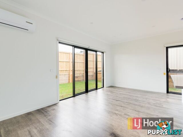 7 Agate Lane PAKENHAM VIC 3810