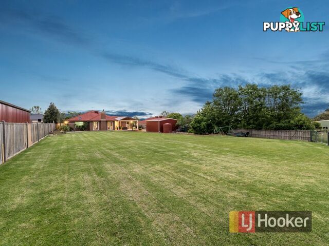 82 Crawley Road NARRE WARREN NORTH VIC 3804