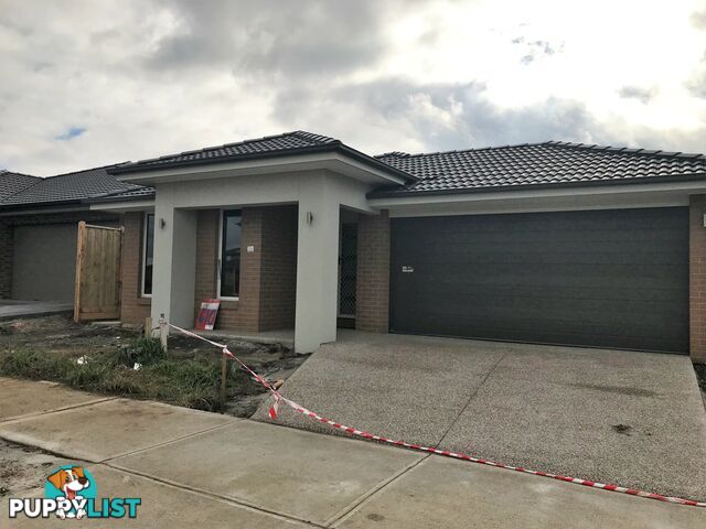 Lot 610/17 Arubi Avenue CLYDE NORTH VIC 3978