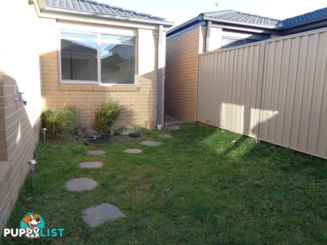 7 Harrison Way PAKENHAM VIC 3810