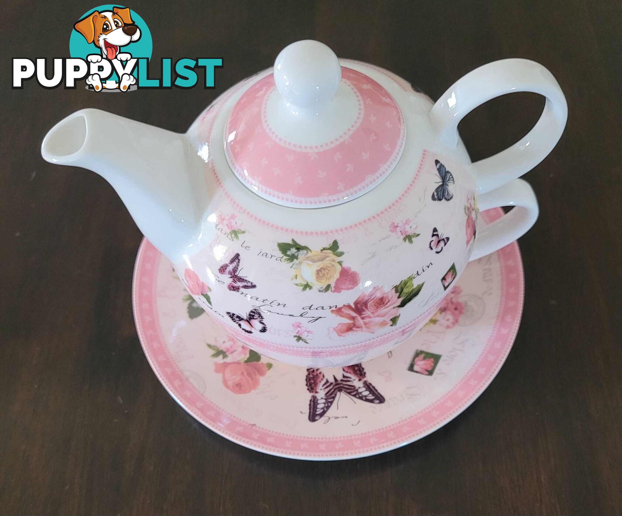 Ashdene tea for one set - never used - great gift idea