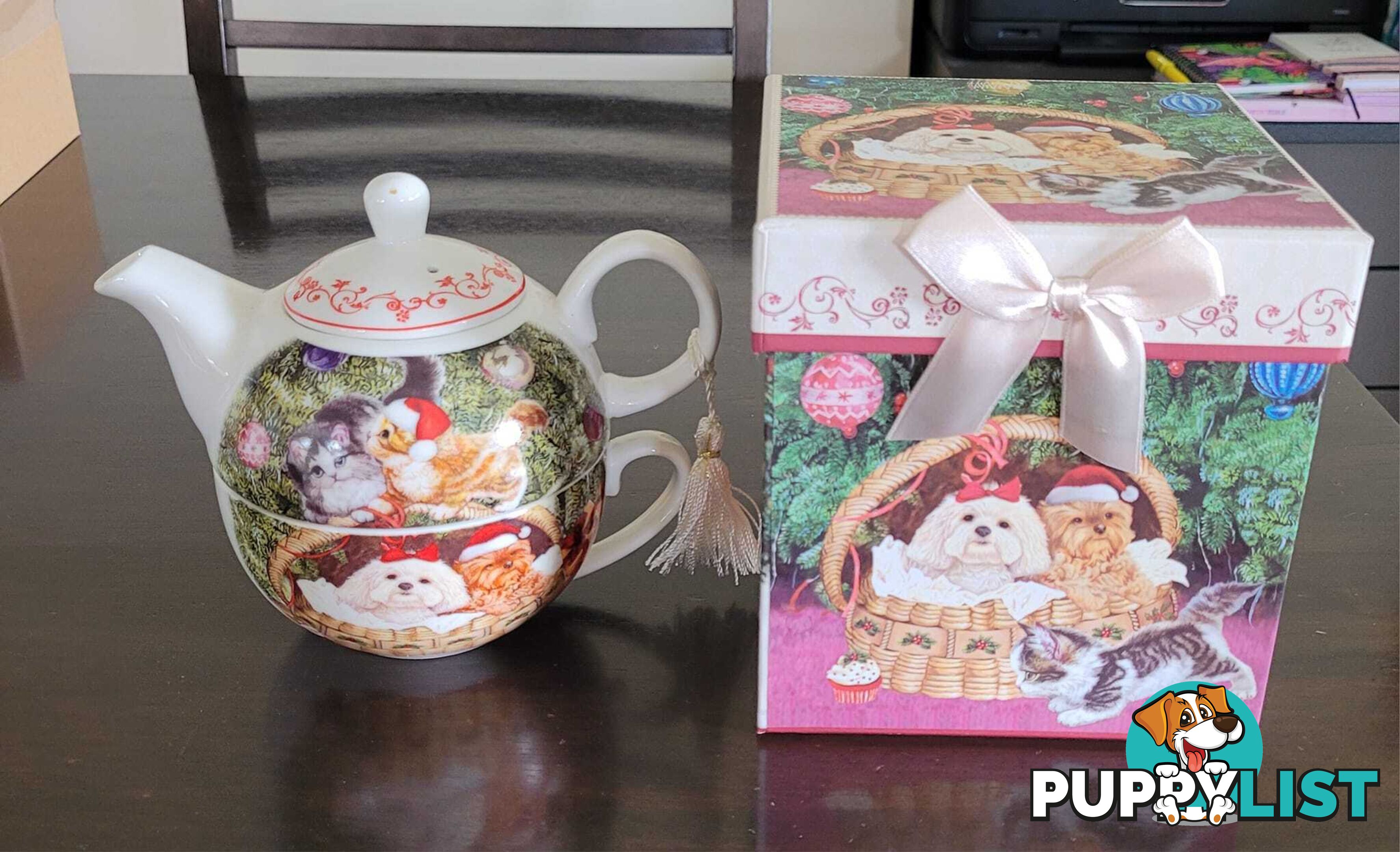 Christmas Cats & Dogs Tea For One Set