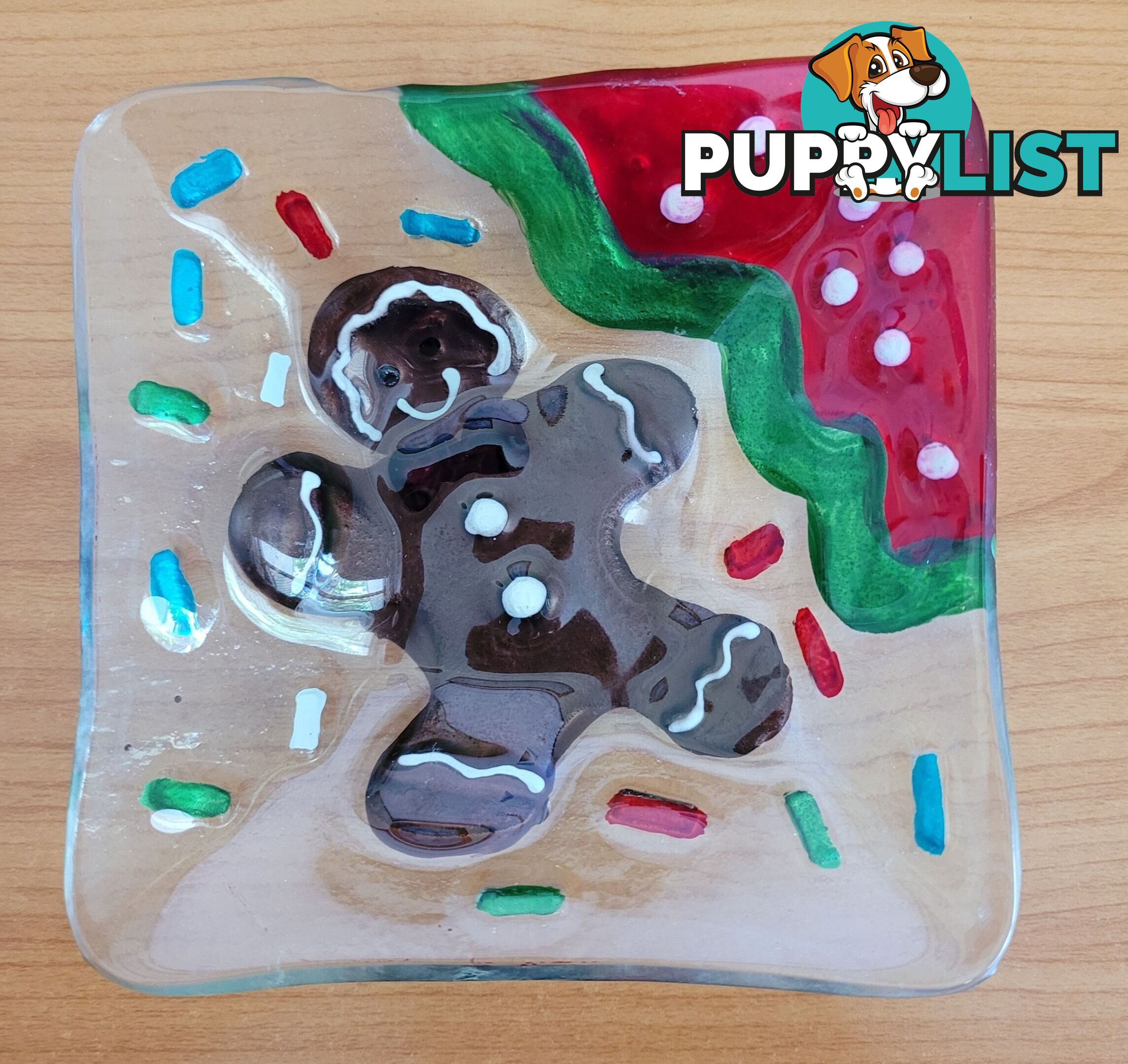 Gingerbread Man Glass Bowl - brand new - great gift idea