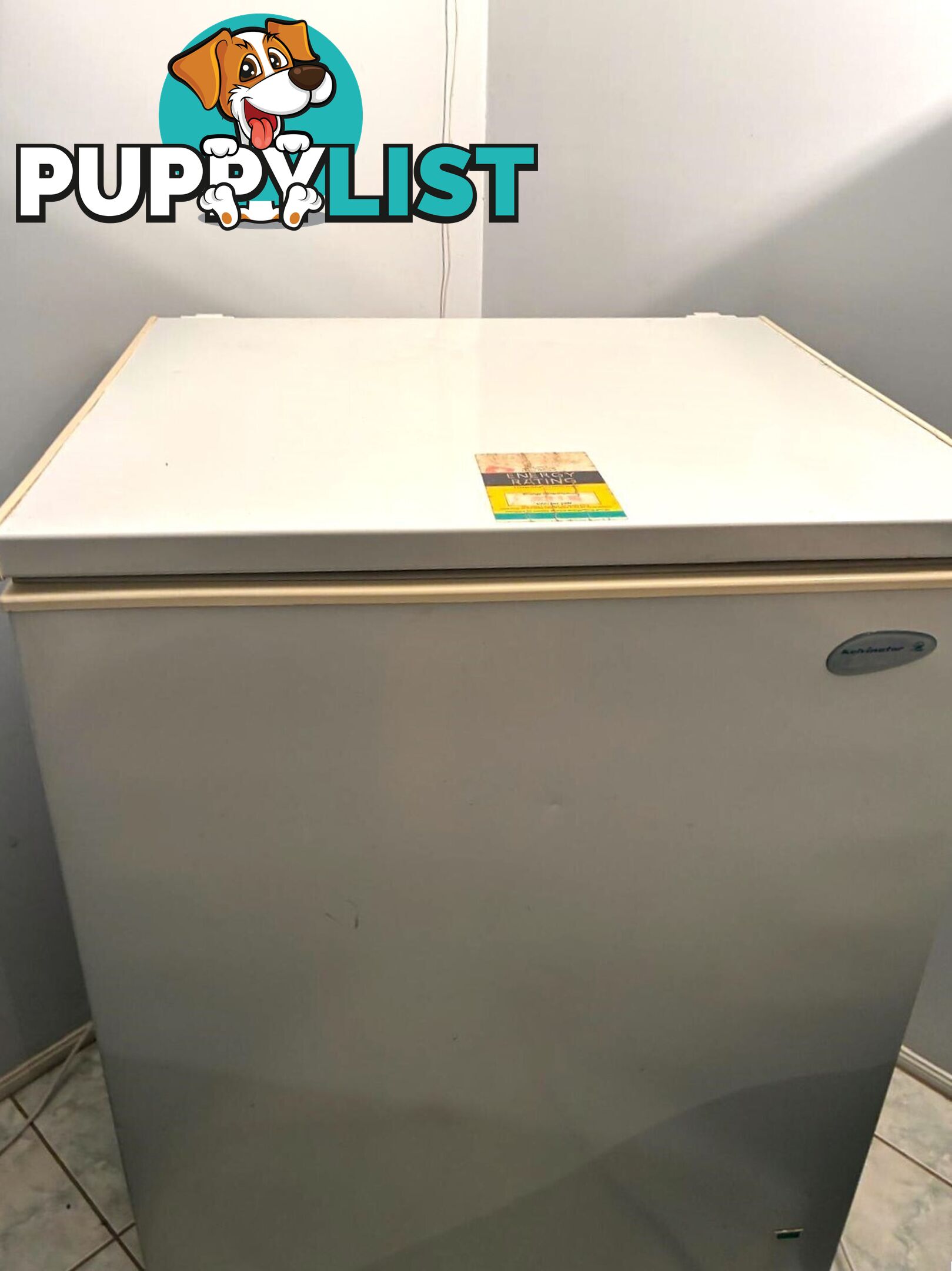 Kelvinator Chest Freezer – Model HY210 – Reliable & Spacious