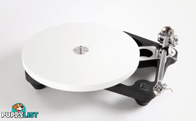 Rega Planar 10 Turntable