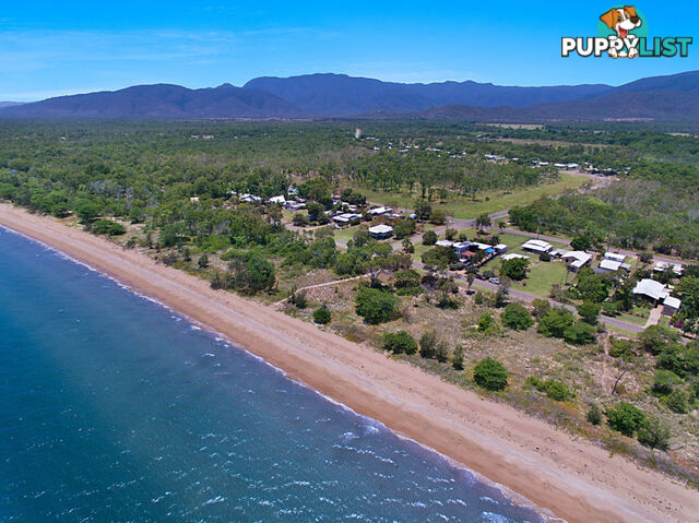 13 Beach Crt, 129 Mystic Ave BALGAL BEACH QLD 4816
