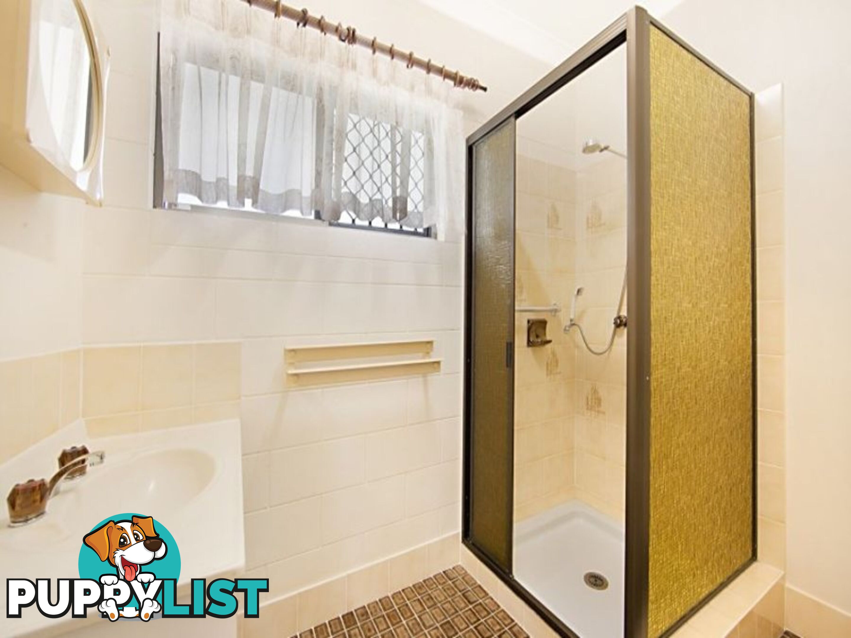15 Tracey St BALGAL BEACH QLD 4816