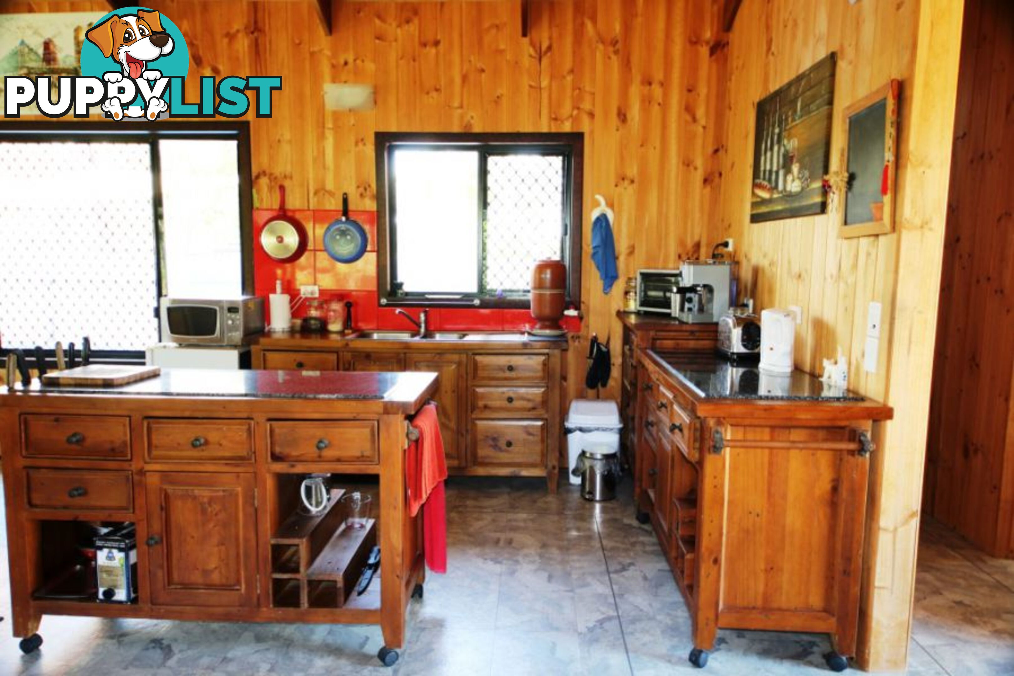 28 Mystic Ave BALGAL BEACH QLD 4816