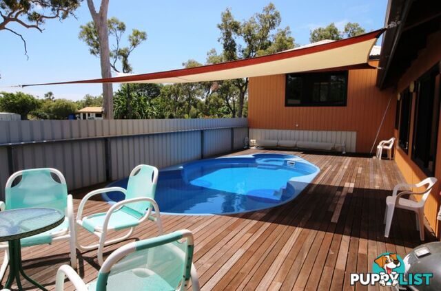28 Mystic Ave BALGAL BEACH QLD 4816