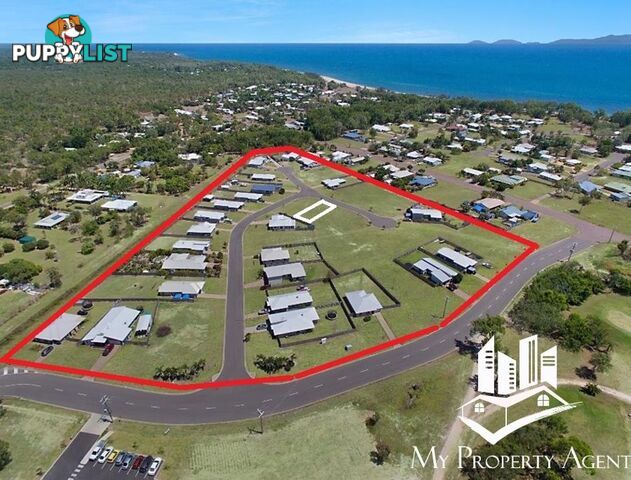 28 Beach Crt at 129 Mystic Ave BALGAL BEACH QLD 4816