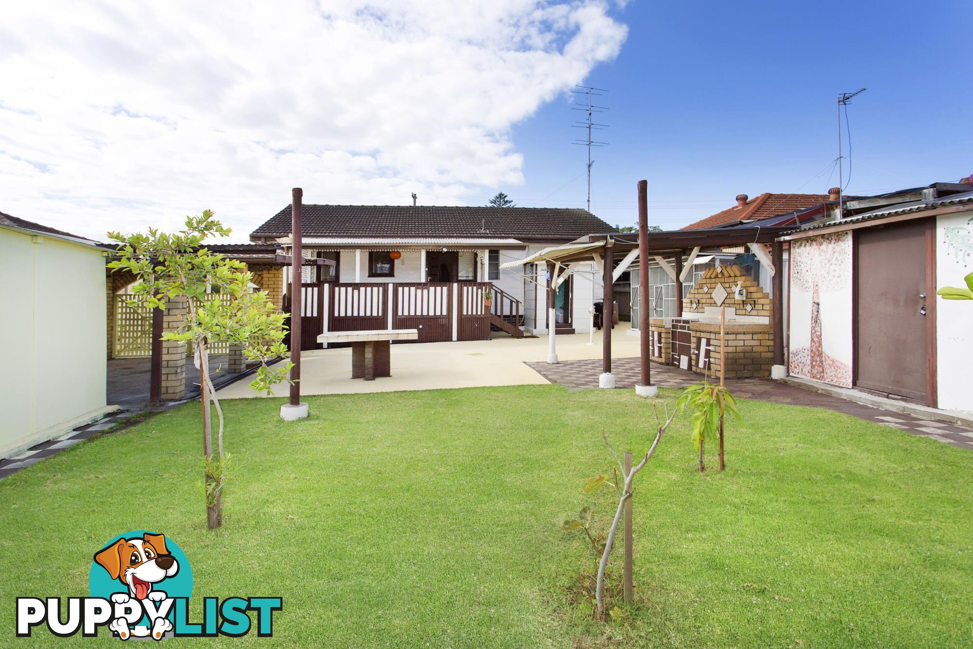 267 Northcliffe Drive BERKELEY NSW 2506