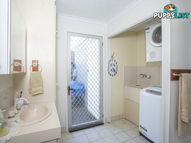 Unit 2/37 Holland St WEST MACKAY QLD 4740