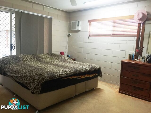 41 Windsor Drive HAY POINT QLD 4740