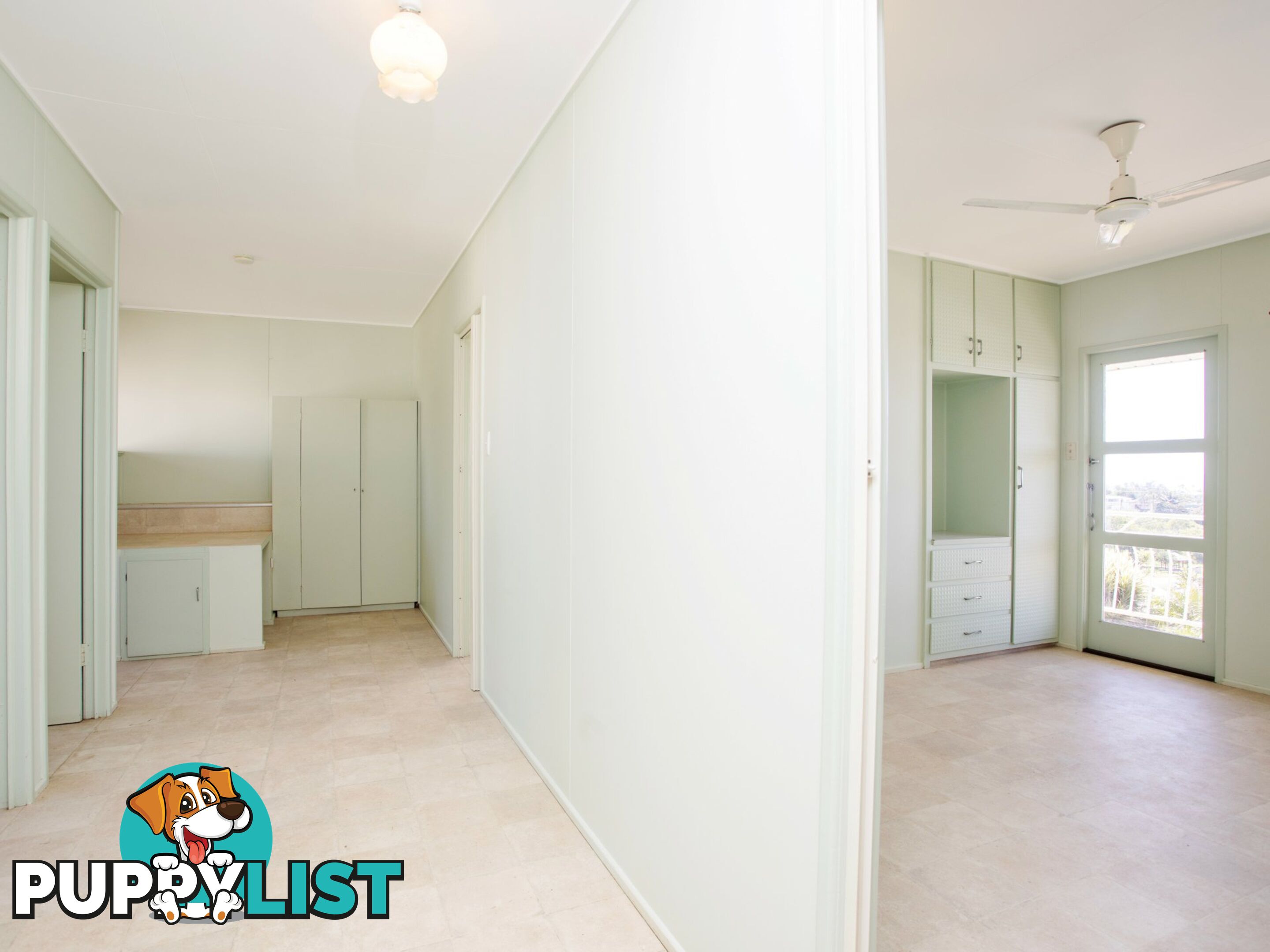 10 Antoney Lane SARINA BEACH QLD 4737