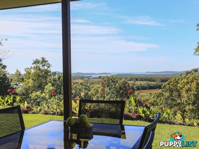 34 Seaview Crt SARINA QLD 4737