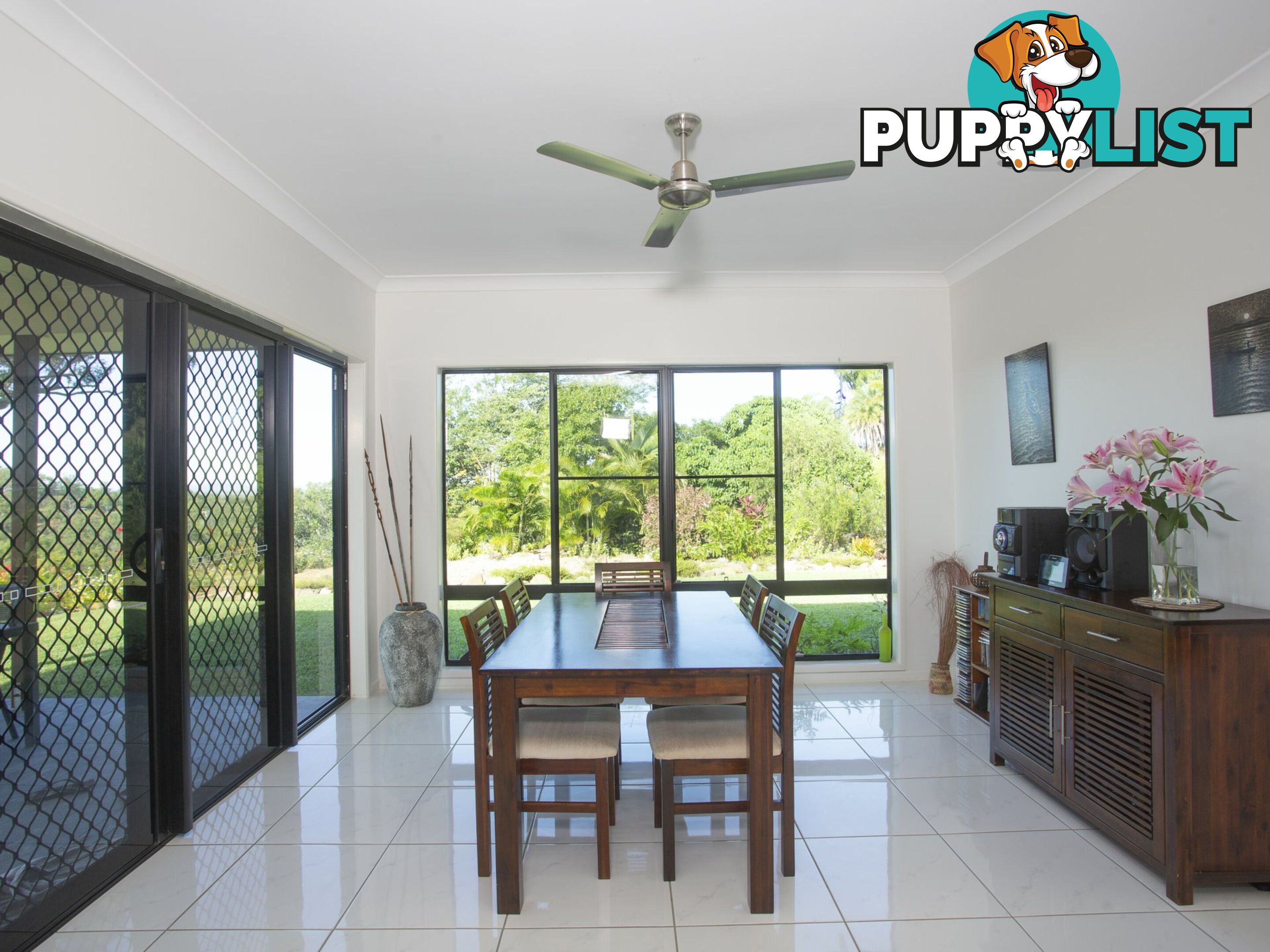 34 Seaview Crt SARINA QLD 4737