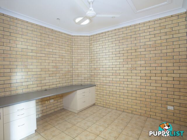 5 Tindaridge Court HAY POINT QLD 4740