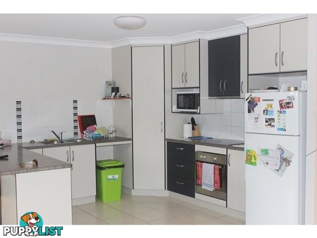 6 Leonie Court ARMSTRONG BEACH QLD 4737