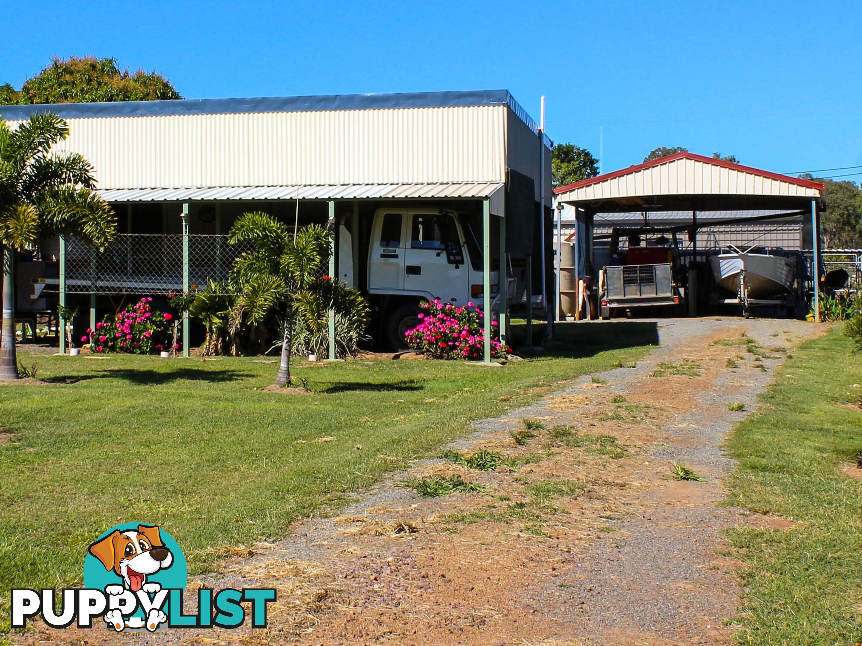 11 Arthur Street ST LAWRENCE QLD 4707