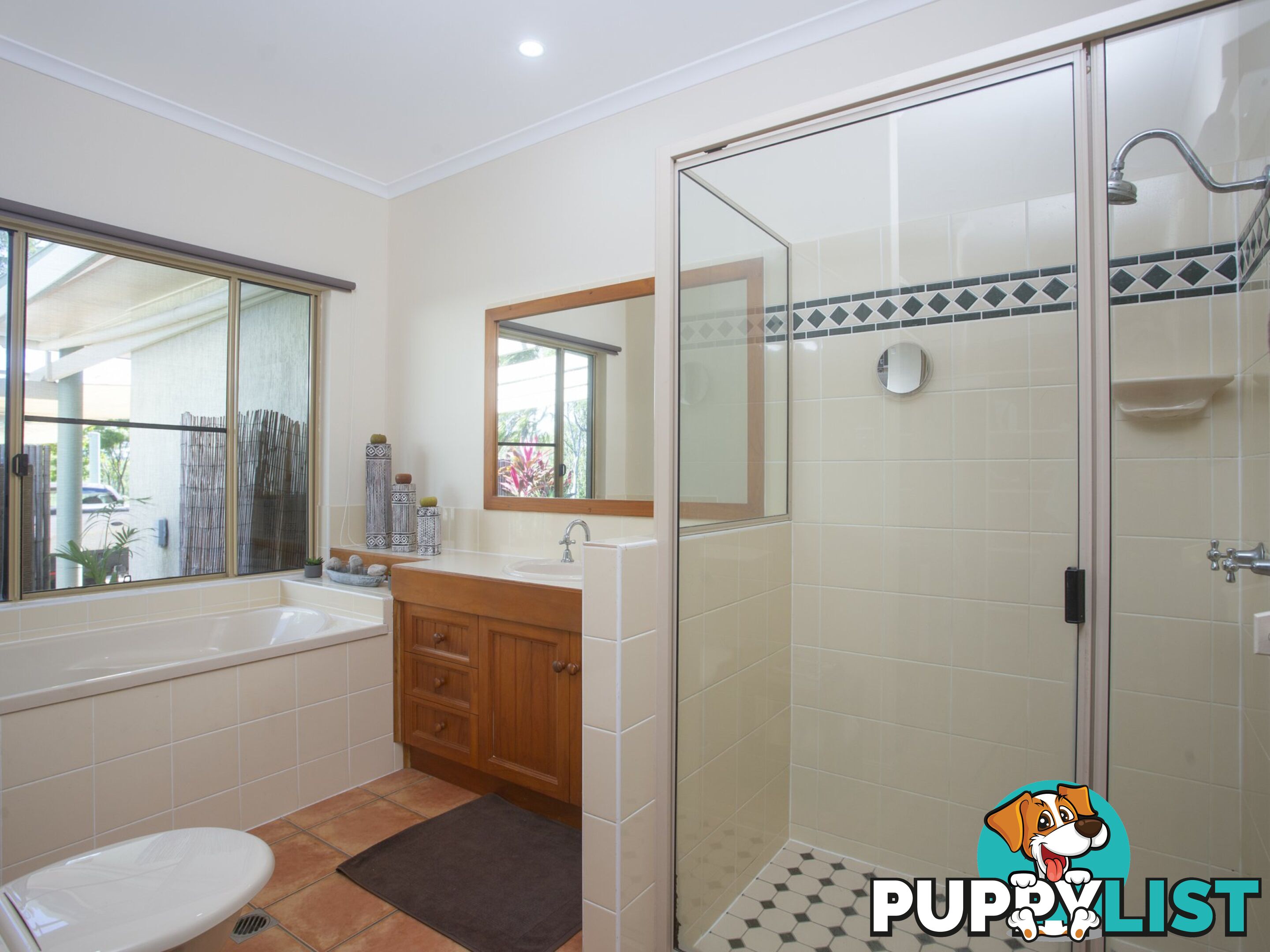 508 Miran Khan Drive FRESHWATER POINT QLD 4737