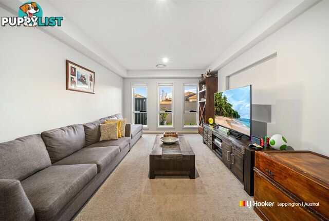 10 Burrell Road SPRING FARM NSW 2570