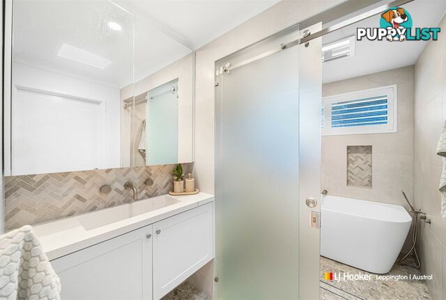 23 Coolalie Avenue CAMDEN SOUTH NSW 2570