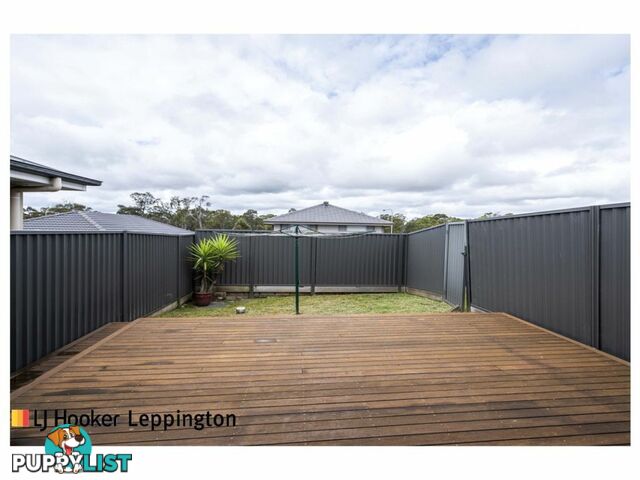 6b Oaklands Circuit GREGORY HILLS NSW 2557