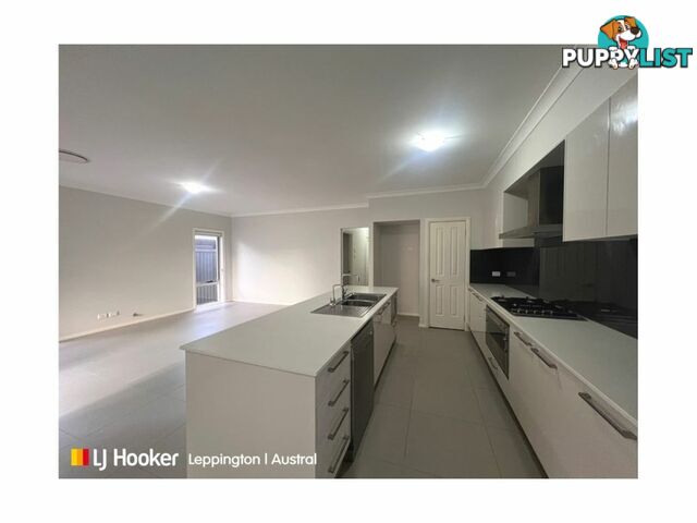 18 Winter Street DENHAM COURT NSW 2565