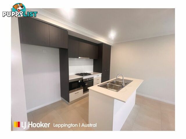 72 Podium Way ORAN PARK NSW 2570