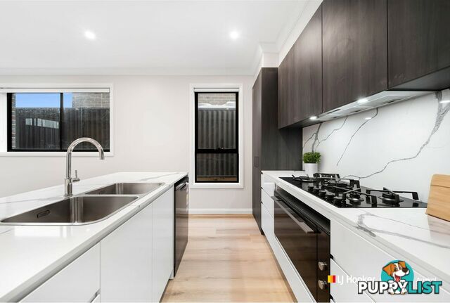 2 Seville Way GREGORY HILLS NSW 2557