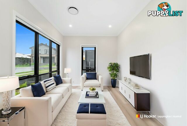 2 Seville Way GREGORY HILLS NSW 2557