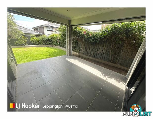 16 Fanflower Avenue DENHAM COURT NSW 2565