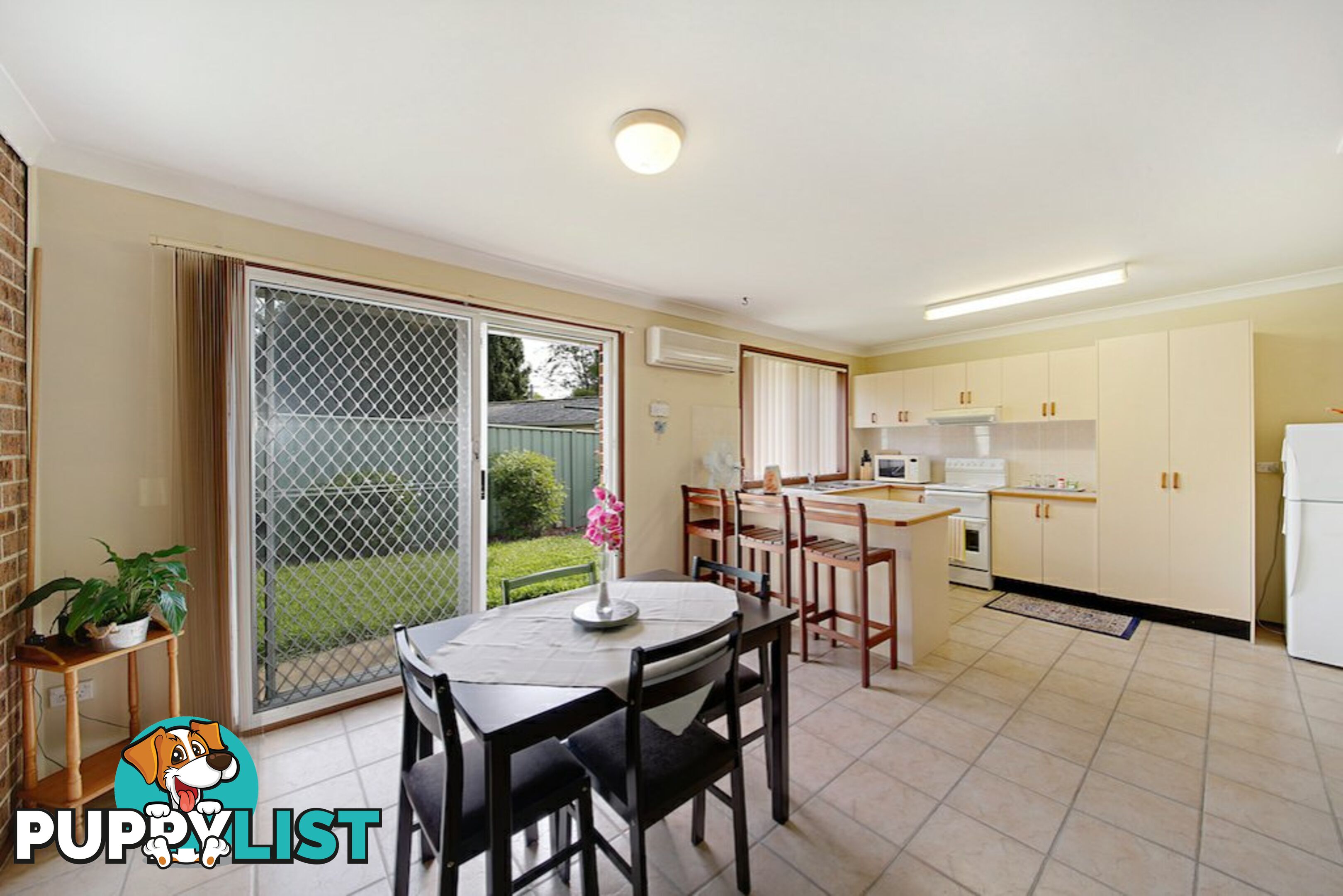 2/63 Kingsclare Road LEUMEAH NSW 2560