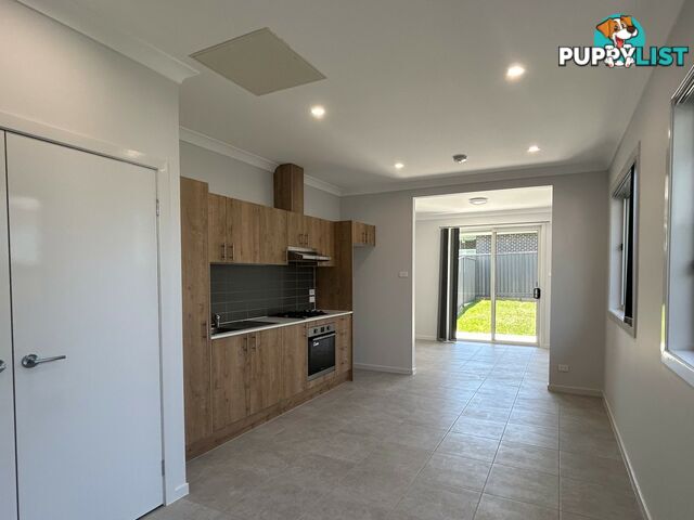 68 Grassbird Avenue ORAN PARK NSW 2570