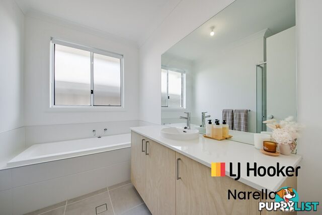 8 Mallee Cres TAHMOOR NSW 2573