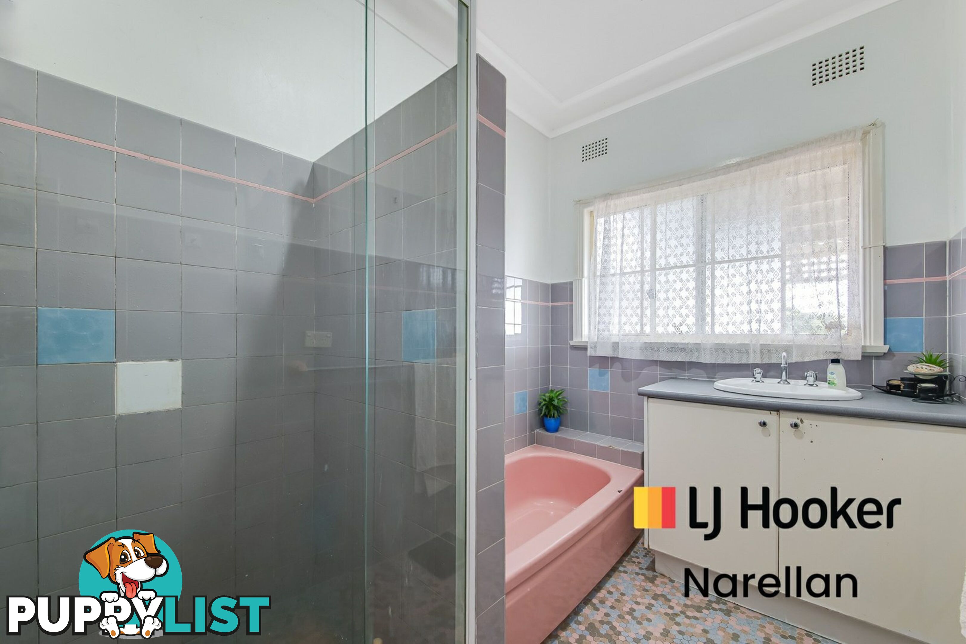 17 St Johns Road CAMPBELLTOWN NSW 2560