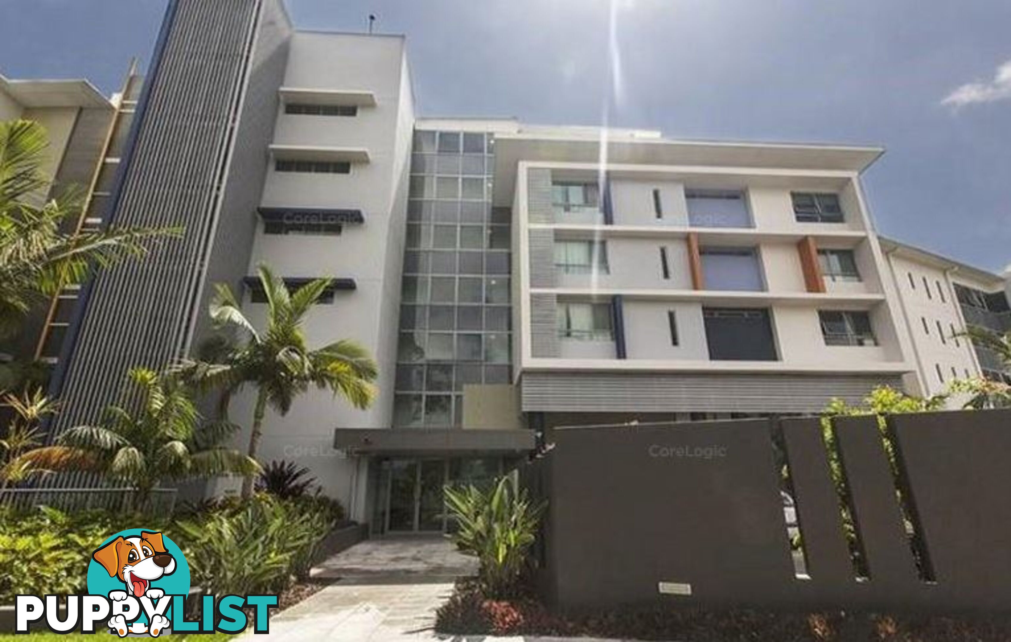 212/2-4 Riverwalk Avenue ROBINA QLD 4226