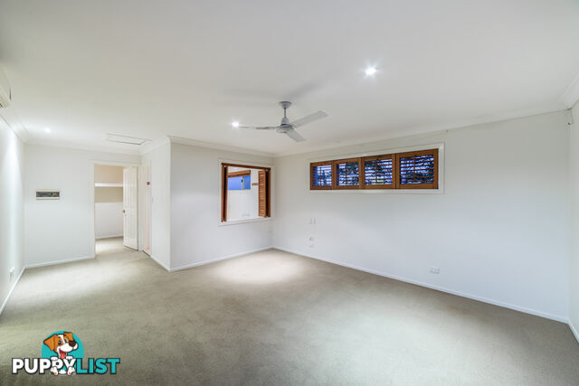 3 Chale Court BUNDALL QLD 4217