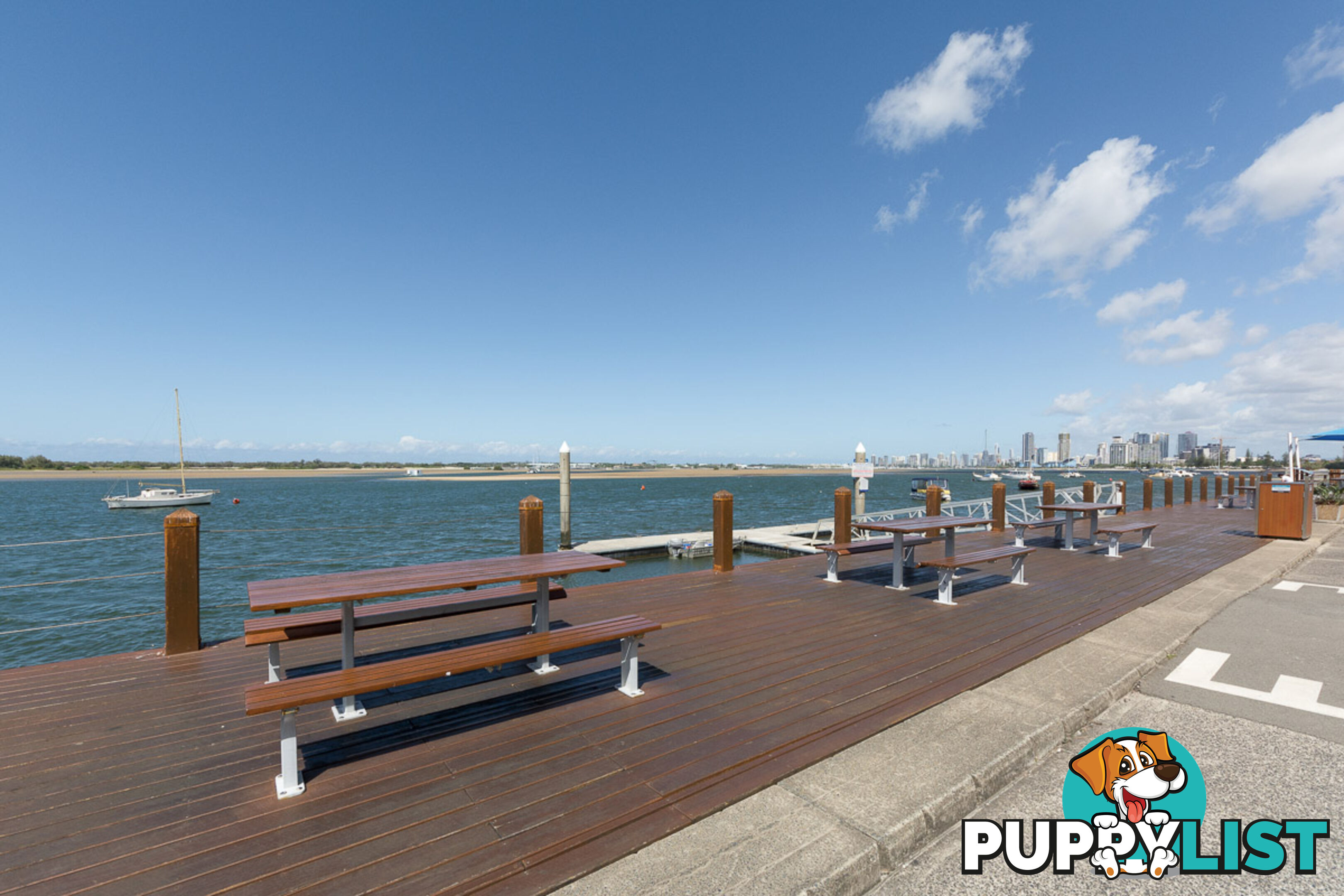 13/300 Marine Parade LABRADOR QLD 4215