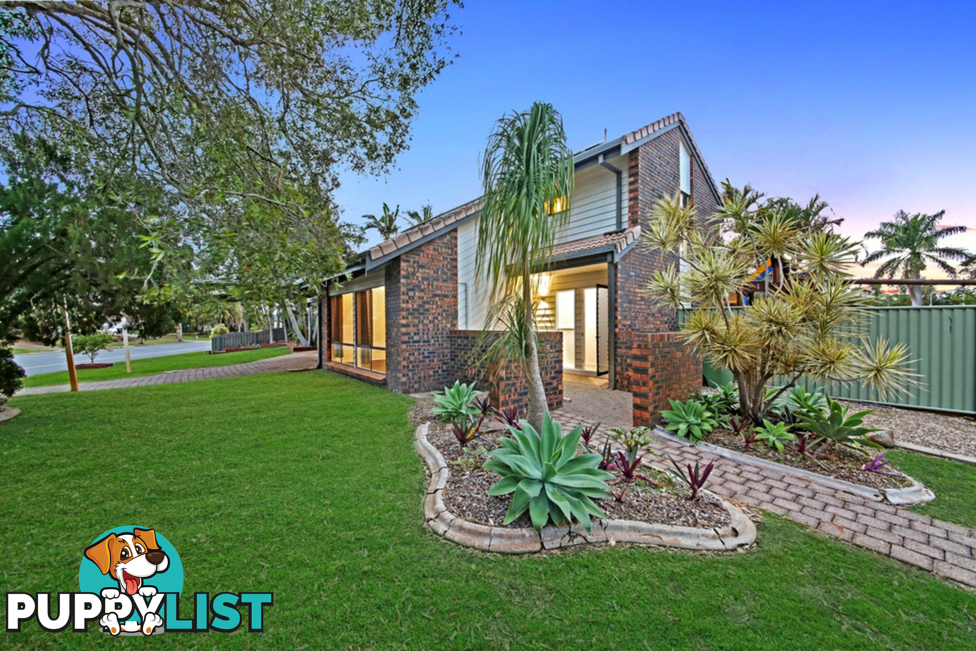 2 Langford Court MERMAID WATERS QLD 4218